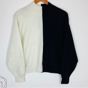 H&M Colorblock black and white mock neck sweater size L